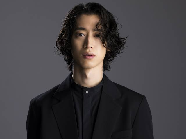 Exploring the Life and Work of Hayato Sumino Hayato Sumino