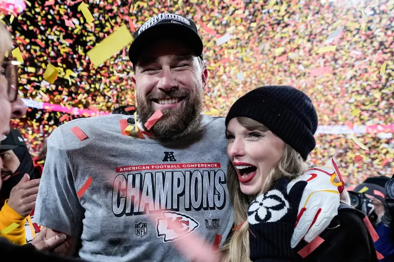 Taylor Swift and Travis Kelce: The Blossoming Romance taylor swift and travis kelce