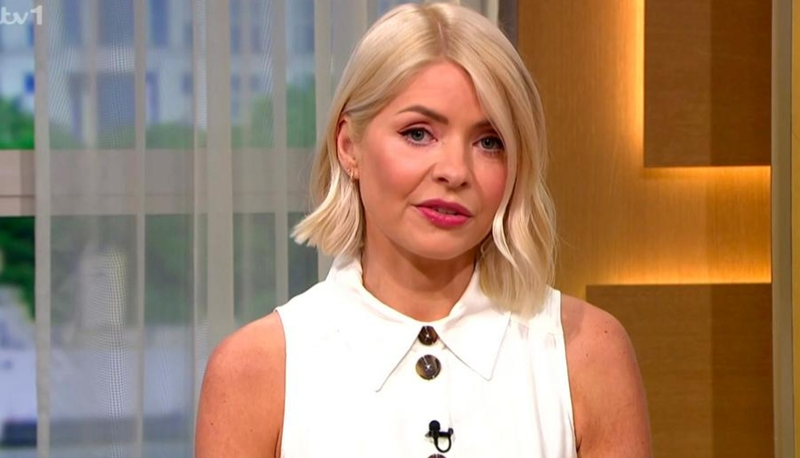 holly willoughby net worth